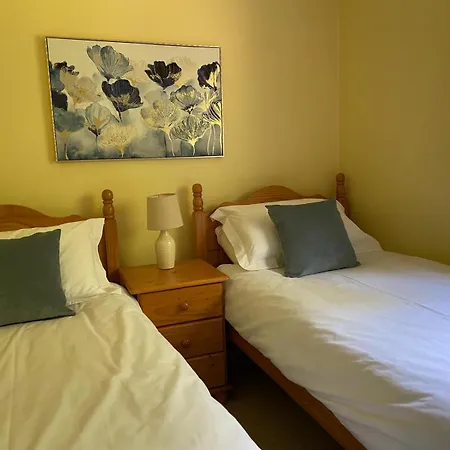 Chalet 64, Lakeside, Glan Gwna Holiday Park Caernarfon Buitenkant foto