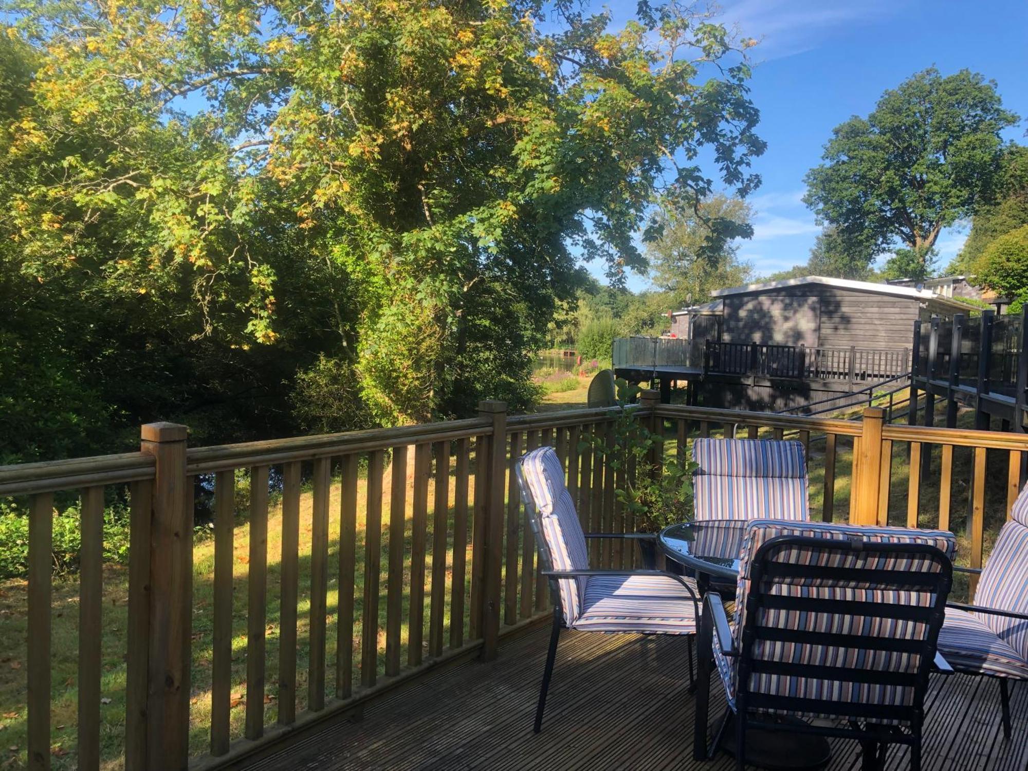 Chalet 64, Lakeside, Glan Gwna *